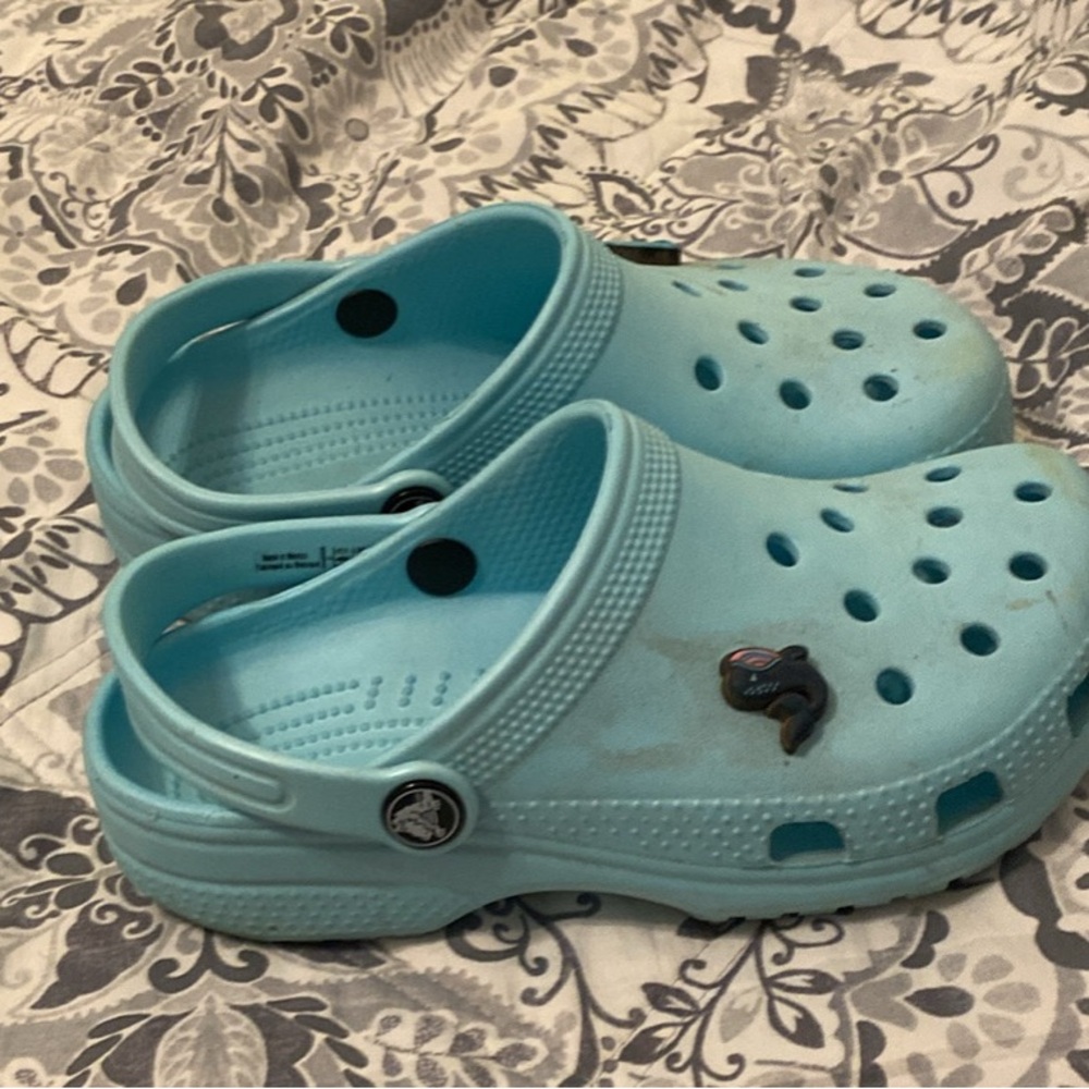 Kid Crocs - Picture 2 of 2